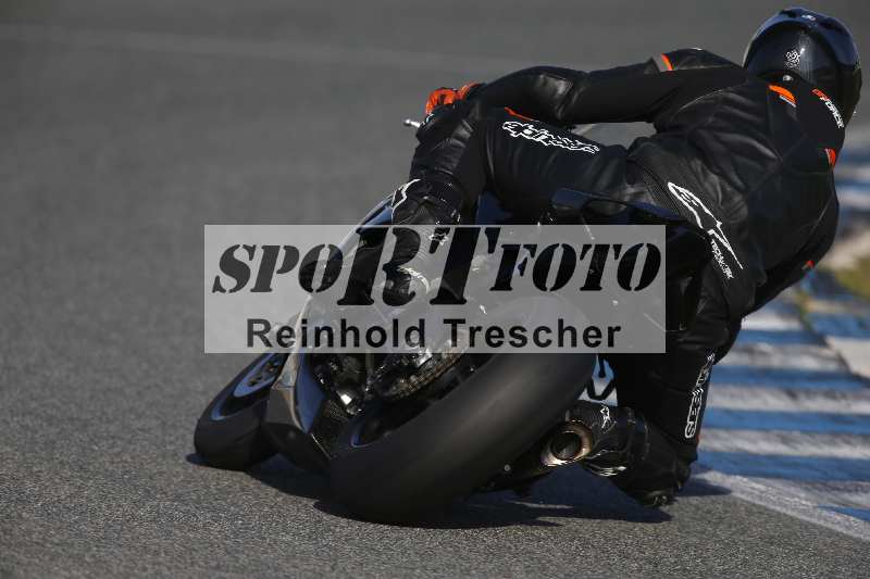 /Archiv-2024/02 29.01.-02.02.2024 Moto Center Thun Jerez/Gruppe blau-blue/backside